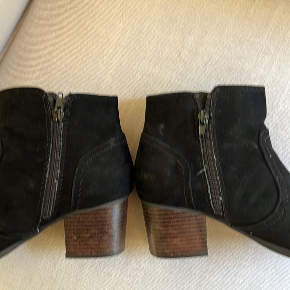 Black Unisa Ankle Boot Size 7.5 - Picture 4 of 5